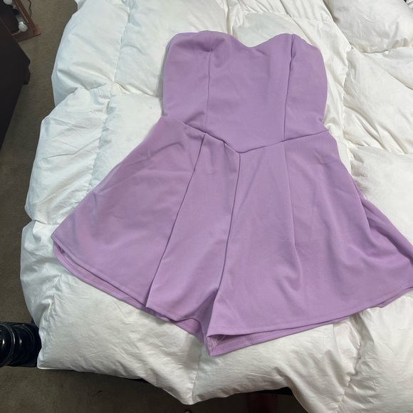 Lavender strapless romper - Picture 3 of 4